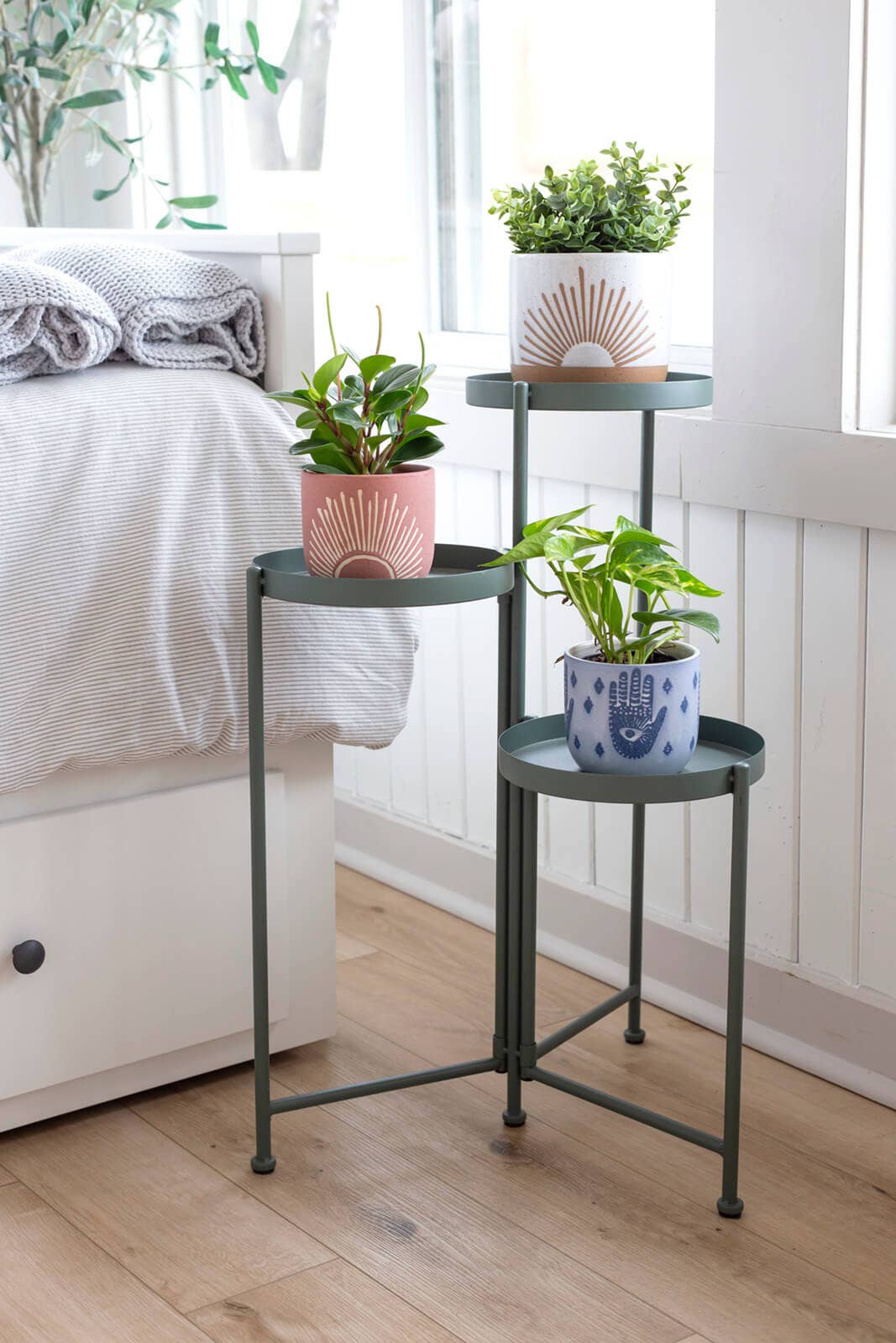 SUNBURST POT WHITE