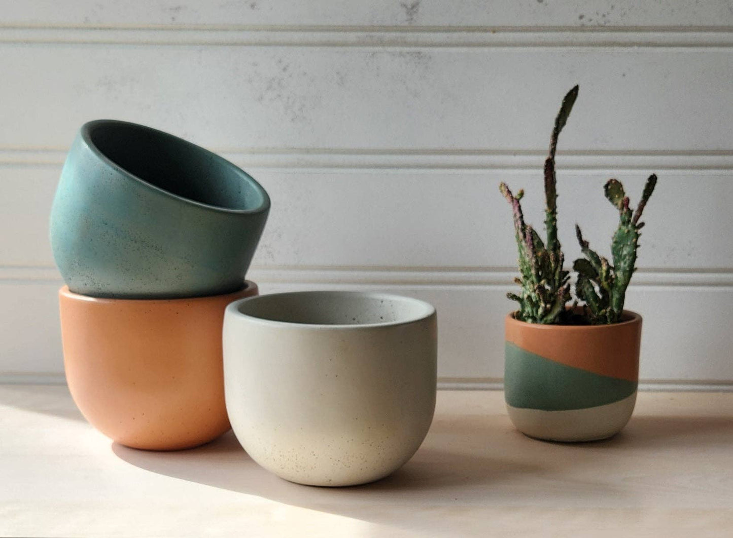 Tulip Planter- 5" White