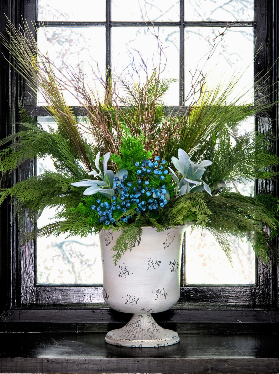 Metal Urn Antique White